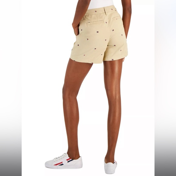 TH Hollywood 5” Chino Short in Navy Blue - Picture 7 of 7